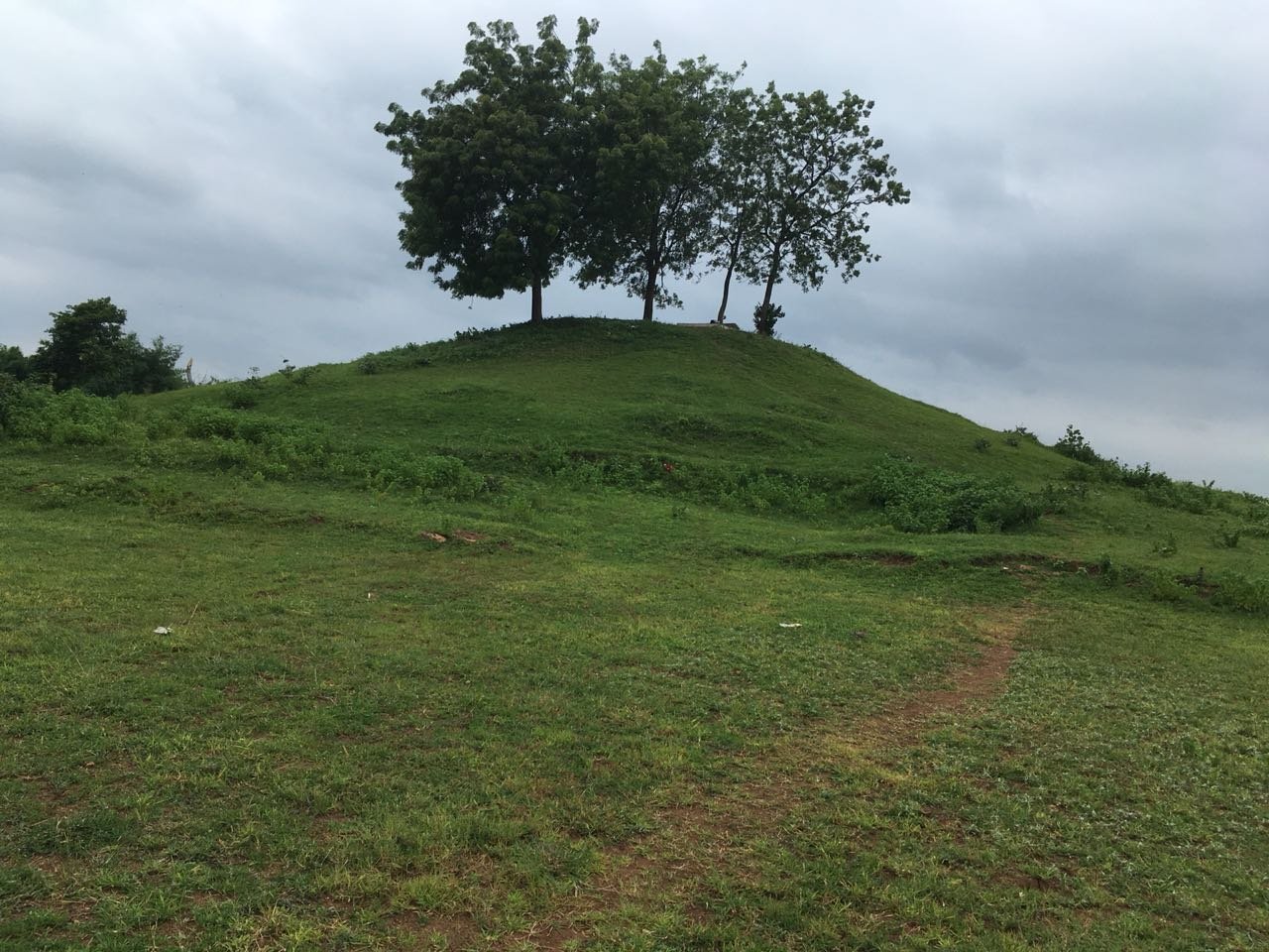 unexploredbuddhistmonuments