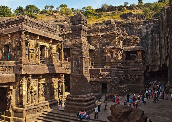 unexploredbuddhistmonuments